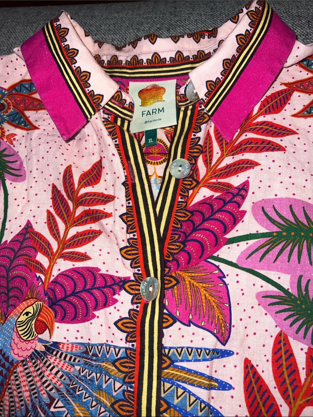 Farm Rio Anthropologie Colorful Tropical Bird Print Button-Up Blouse - NWOT - XL - Picture 16 of 17